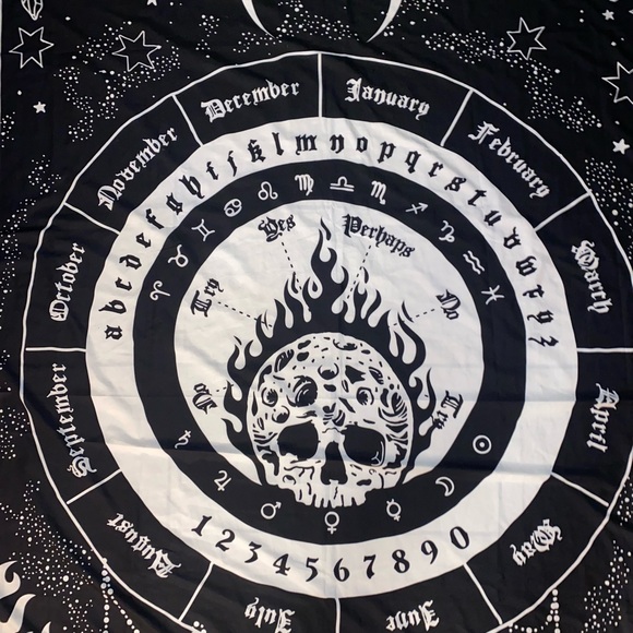 Killstar pendulum tapestry - Picture 6 of 7